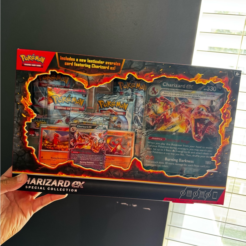 Pokemon Charizard EX Collection Box - Red and Black